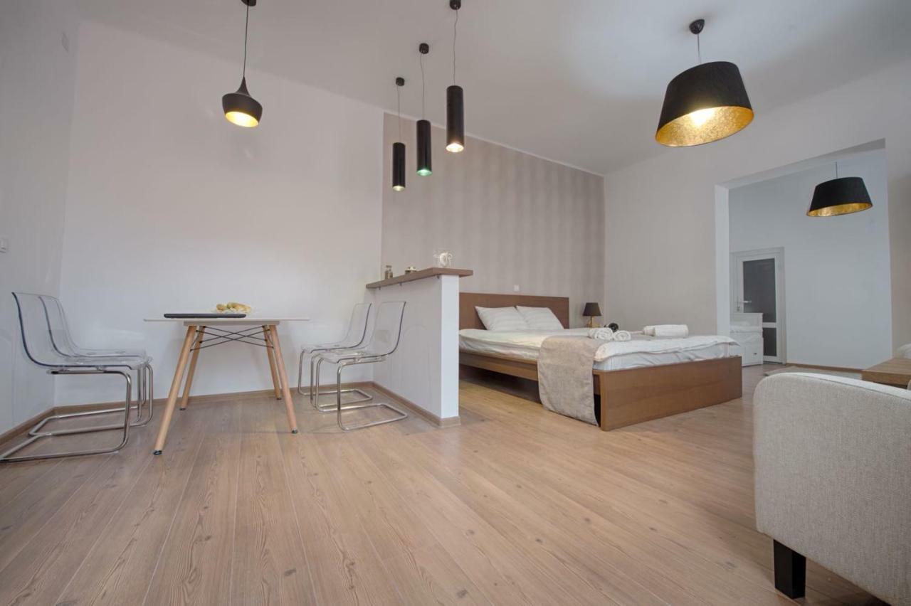 Casa Witting Appartement Braşov Buitenkant foto
